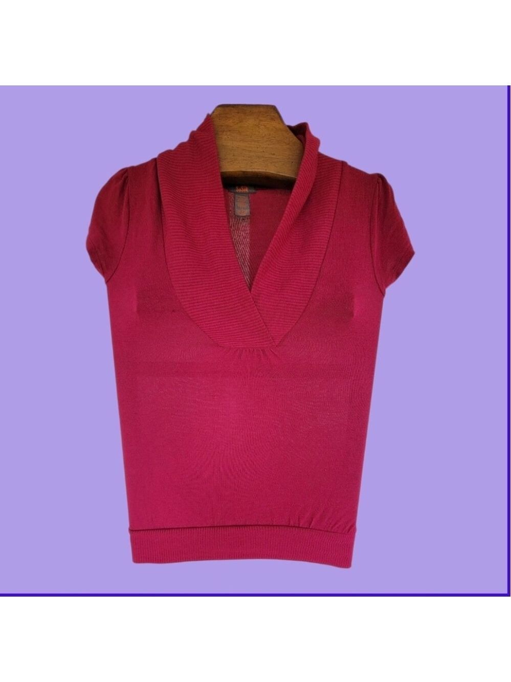 So Sik long sweater type top size Medium 18in across chest